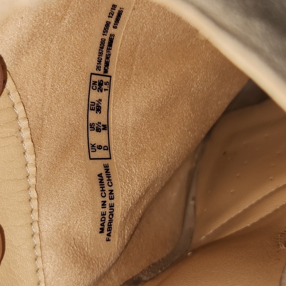 Clarks Deloria Gia Sand Suede Peep Toe Slingback Ankle Strap Sandal Block Heel - Picture 7 of 9